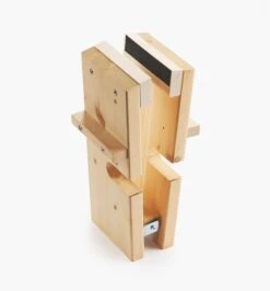 Sjöbergs Tool Clamp 7 Sjöbergs Tool Clamp -Lee Valley 03A0304 f 0001