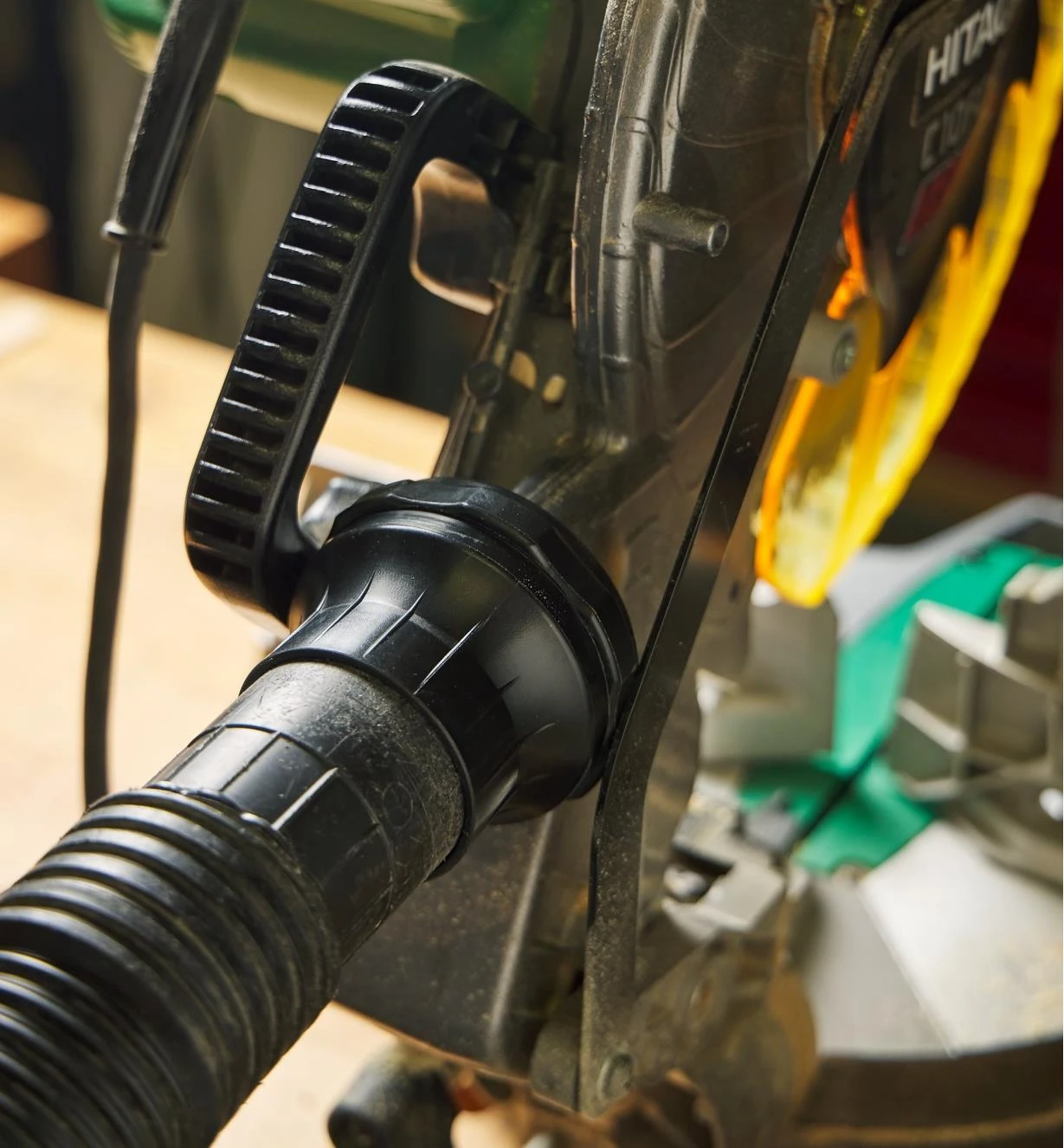 Vacuum Adapter 1 Vacuum Adapter