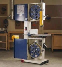 Rikon 18" Deluxe Bandsaw (Model 10-342) 16 Rikon 18" Deluxe Bandsaw (Model 10-342) -Lee Valley 03J7240 u 1176
