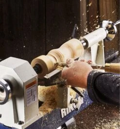 Rikon 1/2 Hp Mini Lathe & Set Of 3 Carbide-Tipped Turning Tools 19 Rikon 1/2 Hp Mini Lathe & Set Of 3 Carbide-Tipped Turning Tools -Lee Valley 03J7305 u 0889