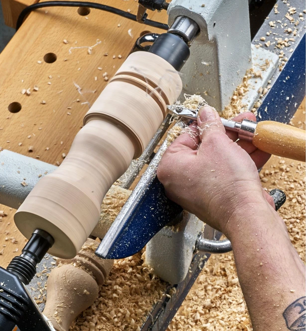 Rikon 1/2 Hp Mini Lathe & Set Of 3 Carbide-Tipped Turning Tools 8 Rikon 1/2 Hp Mini Lathe & Set Of 3 Carbide-Tipped Turning Tools - Image 8