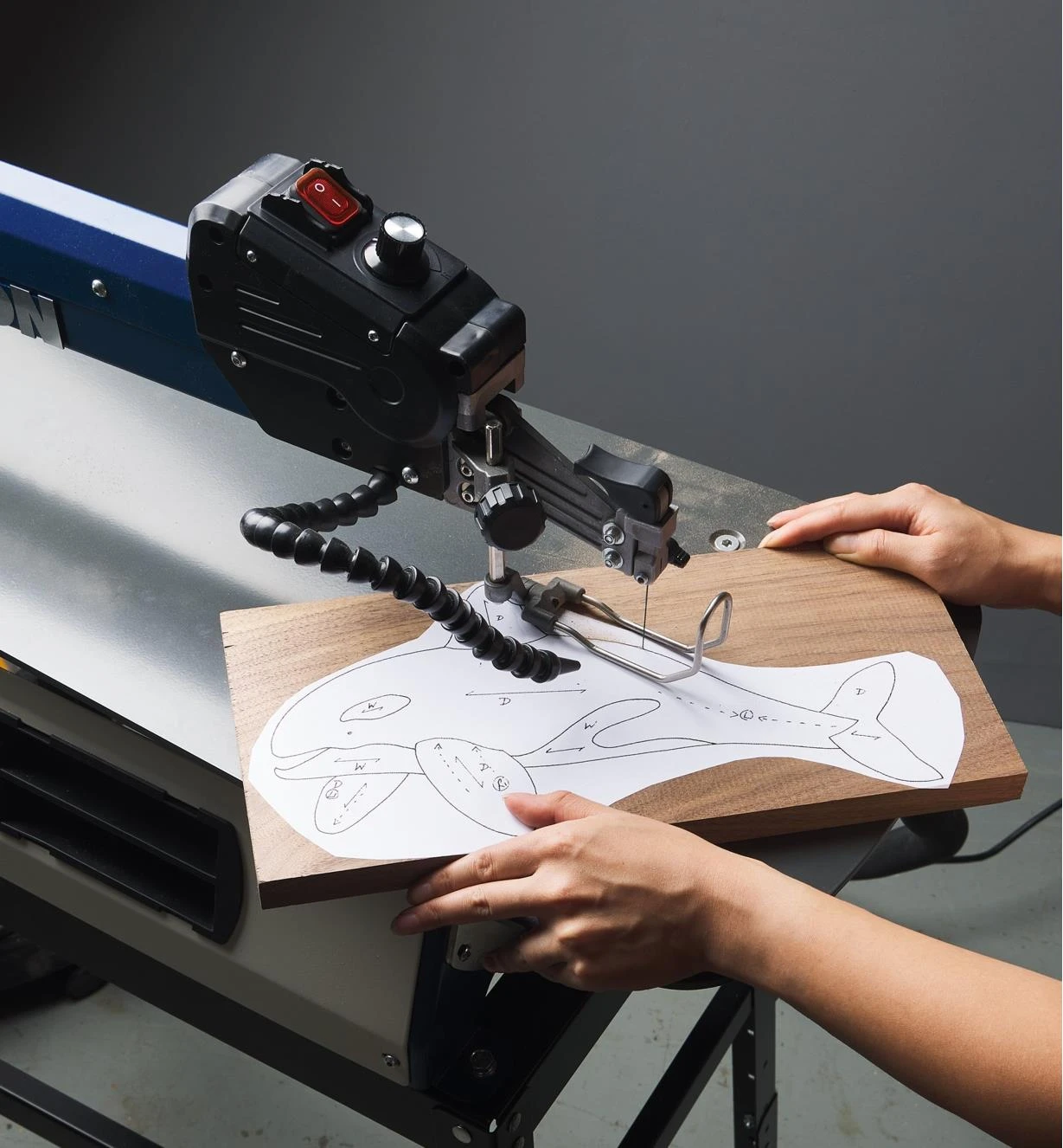 Rikon 22" Professional Variable-Speed Scroll Saw 8 Rikon 22" Professional Variable-Speed Scroll Saw - Image 8