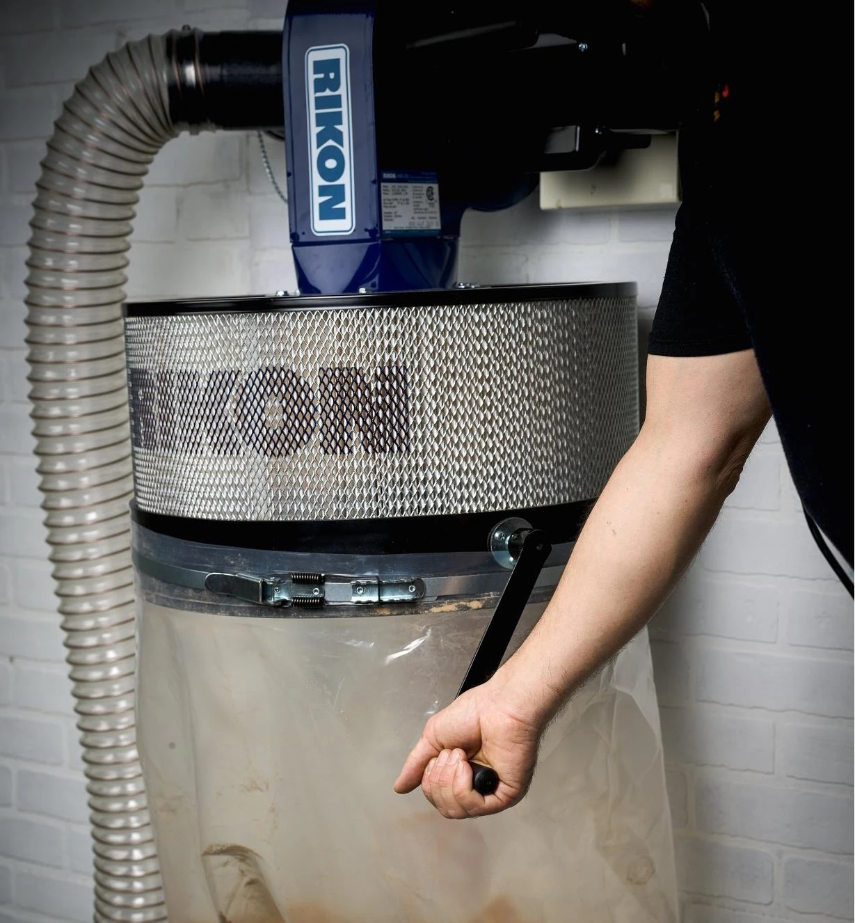 Rikon 1 Hp Wall-Mount Dust Collector (Model 60-101) 4 Rikon 1 Hp Wall-Mount Dust Collector (Model 60-101) - Image 4