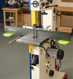 XT Infeed & Outfeed Supports 28 XT Infeed & Outfeed Supports -Lee Valley 03J7637 u 3659