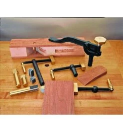 Veritas Hold-Down 20 Veritas Hold-Down -Lee Valley 05G1401 veritas hold down 0001