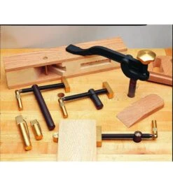 Veritas Hold-Down 21 Veritas Hold-Down -Lee Valley 05G1401 veritas hold down 0009