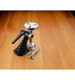 Veritas Carver's Vise 20 Veritas Carver's Vise -Lee Valley 05G2001 veritas carvers vise 0004