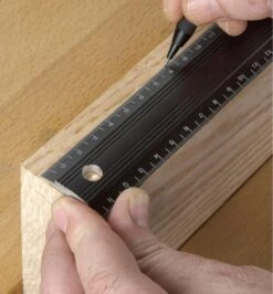 Veritas 450mm Aluminum Bench Rule 7 Veritas 450mm Aluminum Bench Rule -Lee Valley 05N0523 u 5061