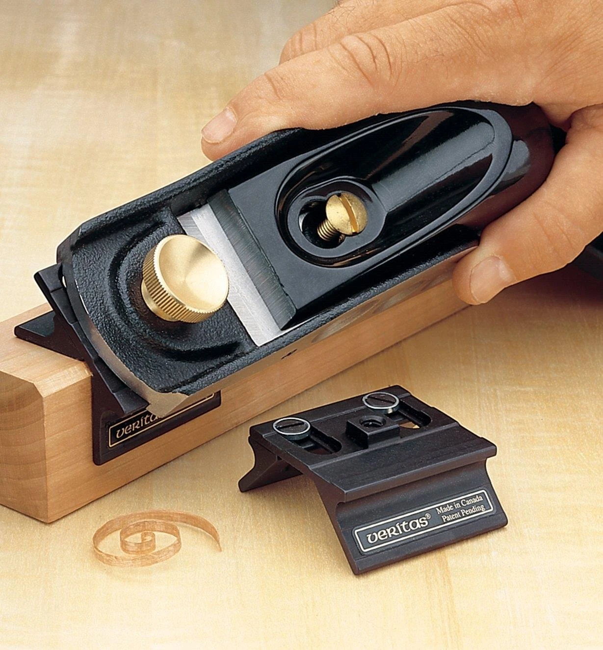 Veritas Chamfer Guide 4 Veritas Chamfer Guide - Image 4