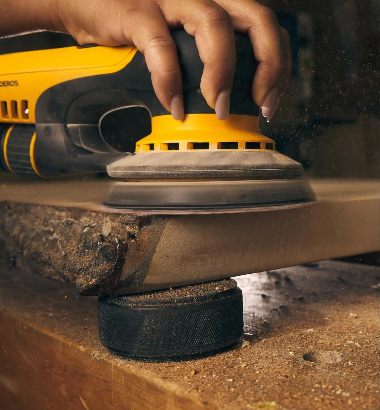 Mirka DEROS 5" Electric Sander, 5mm Orbit 2 Mirka DEROS 5" Electric Sander, 5mm Orbit - Image 2