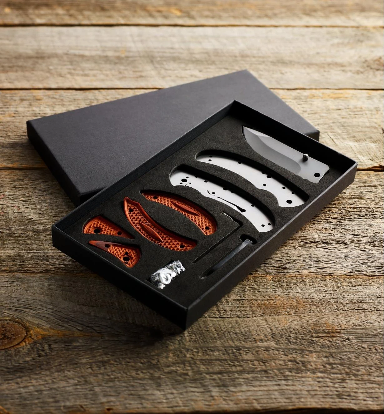 Frame-Lock Folding Knife Kit 3 Frame-Lock Folding Knife Kit - Image 3
