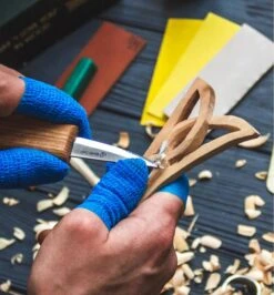 BeaverCraft Celtic-Style Lovespoon Carving Kit 8 BeaverCraft Celtic-Style Lovespoon Carving Kit -Lee Valley 10S1083 u 0001