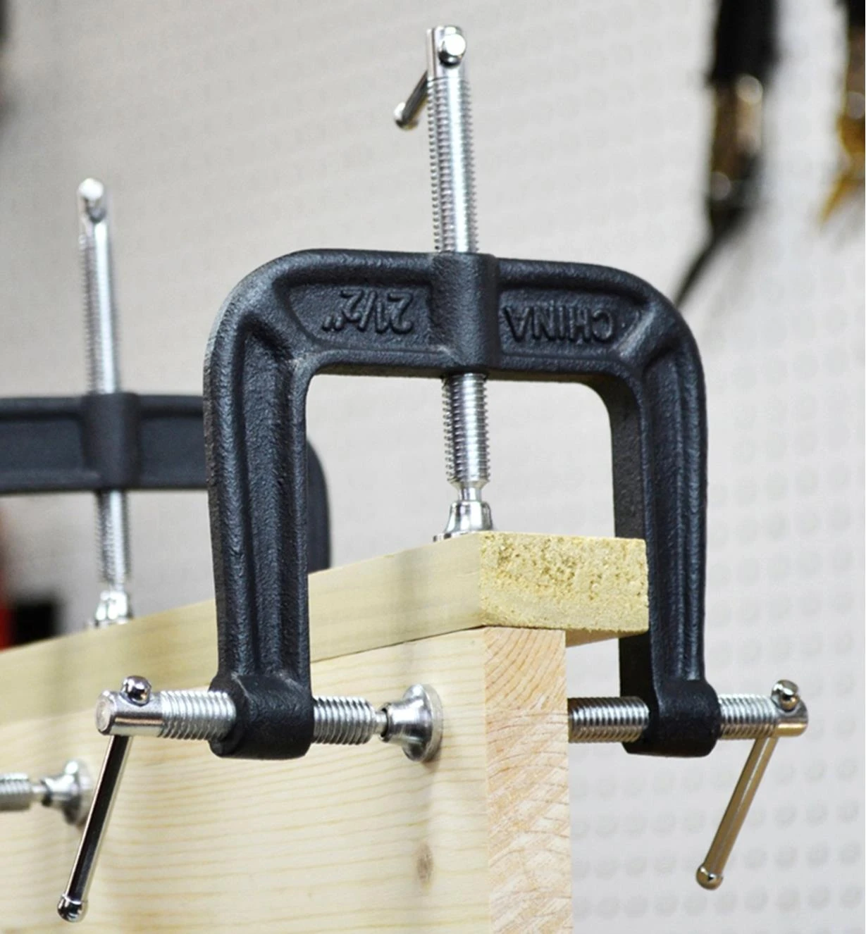 Bessey Three-Way Edge Clamp 2 Bessey Three-Way Edge Clamp - Image 2