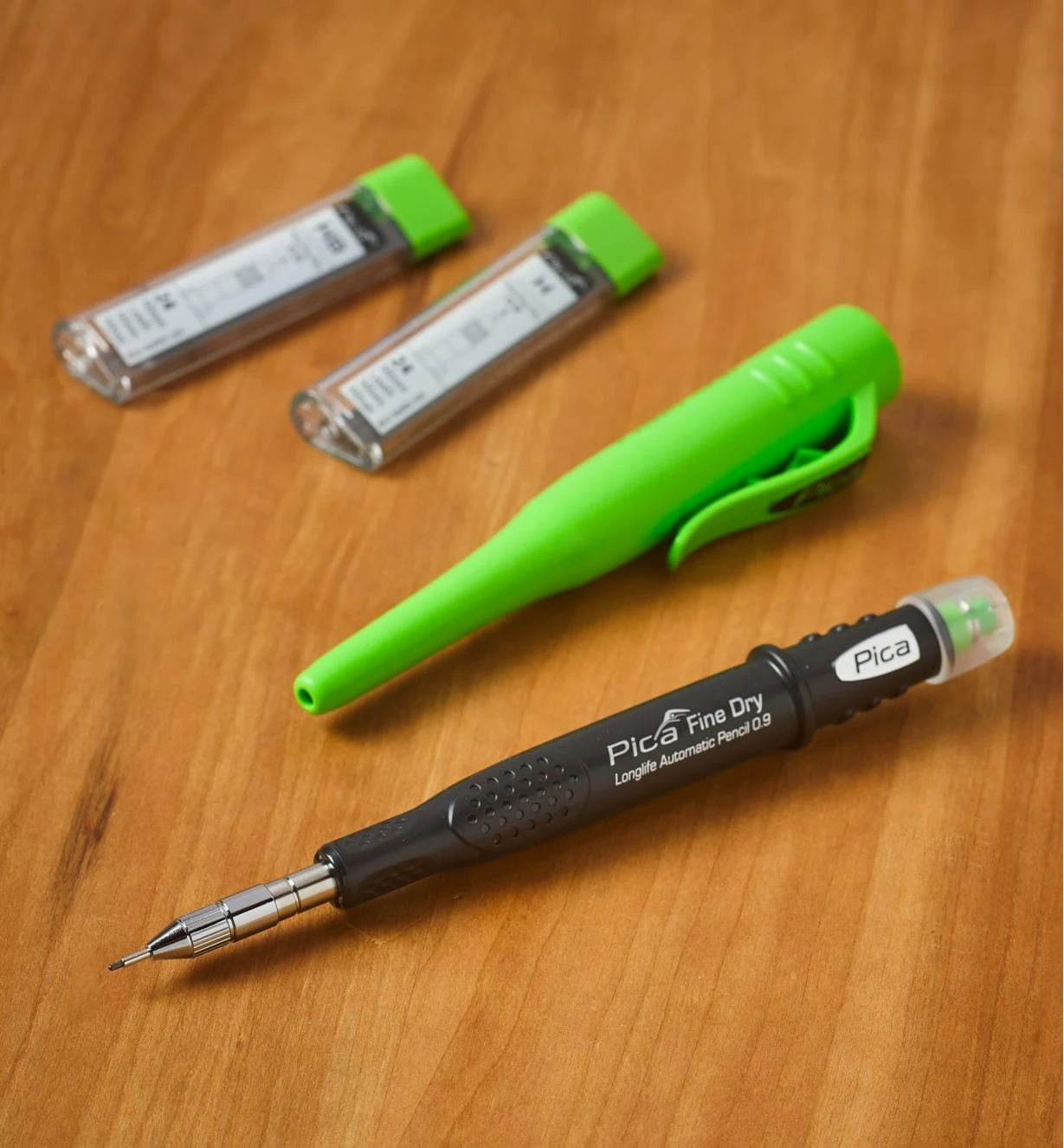 Pica Fine Dry 0.9mm Mechanical Pencil & 48 HB/H Leads Set 2 Pica Fine Dry 0.9mm Mechanical Pencil & 48 HB/H Leads Set - Image 2