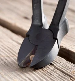 Nail Hunter 12 Nail Hunter -Lee Valley 25K0650 nail hunter u 2866