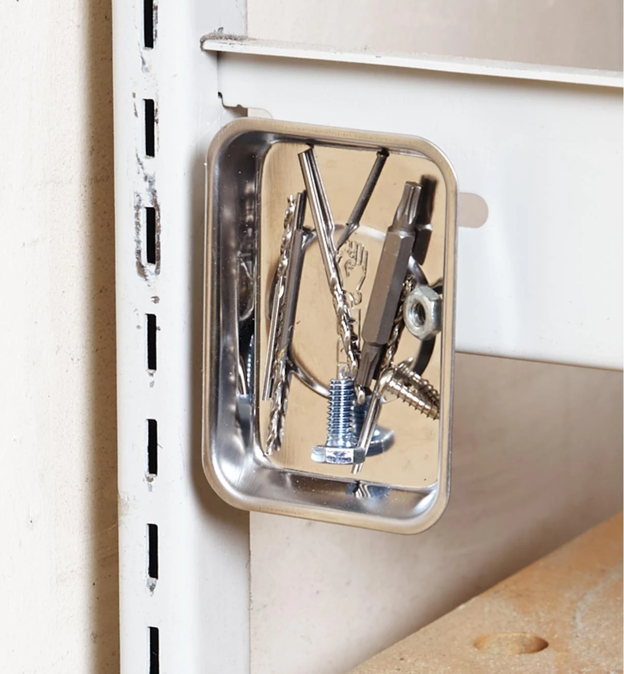 Mini Magnetic Parts Tray 2 Mini Magnetic Parts Tray - Image 2