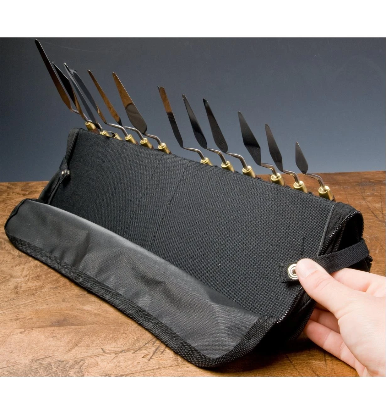 Palette Knives In Case 2 Palette Knives In Case - Image 2