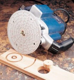 Precision Circle Jig -Lee Valley 46J9103 precision circle jig u 02 r