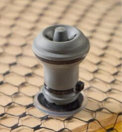 Replacement Valve Caps For Vacuum Presses -Lee Valley 55K6731 u 0324