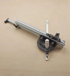 JessEm Mite-R-Excel II Miter Gauge With Micro-Adjuster 9 JessEm Mite-R-Excel II Miter Gauge With Micro-Adjuster -Lee Valley 86N4296 jessem mite r excel ii miter gauge with micro adjuster d 0047