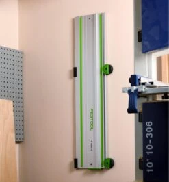 Guide Rail Holders -Lee Valley 86N5701 u 0098