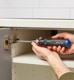 10-in-1 Ratcheting Screwdriver