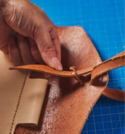 Make It Yourself Leather Journal Cover Kit 15 Make It Yourself Leather Journal Cover Kit -Lee Valley MK107 u 0868